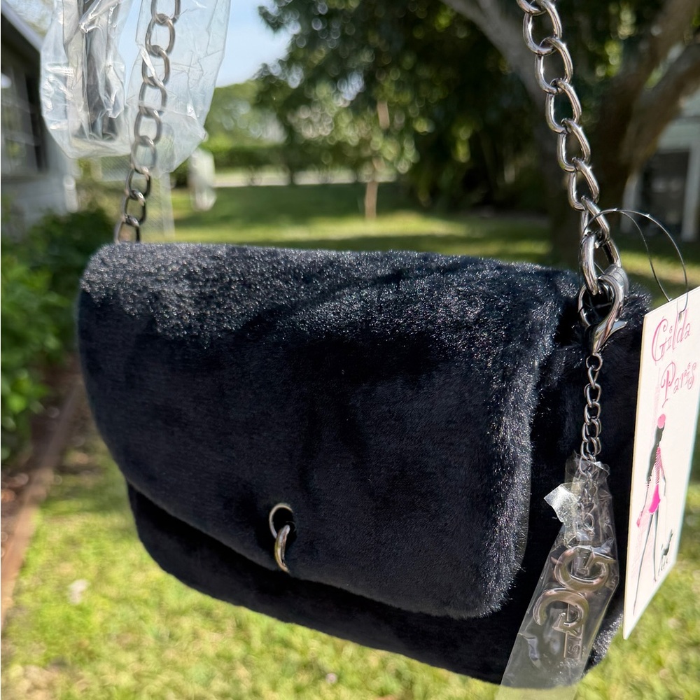 GILDA PARIS Noir Faux Fur Crossbody Bag In Black - Picture 16 of 16